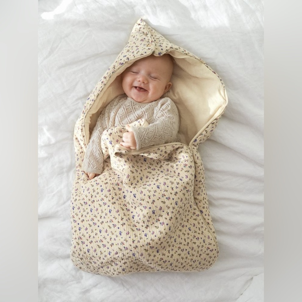 Zara Bassinet Stroller Warmer BNWT